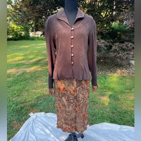 R&K Brown and Orange Leopard Print Pencil Skirt and Suede Jacket Coord Set - Picture 2 of 9